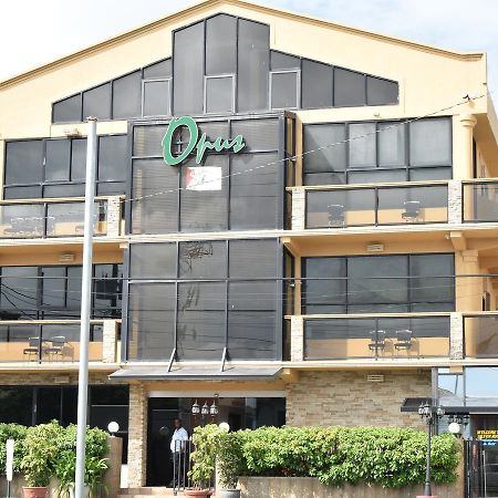 Brandsville Suites جورج تاون المظهر الخارجي الصورة